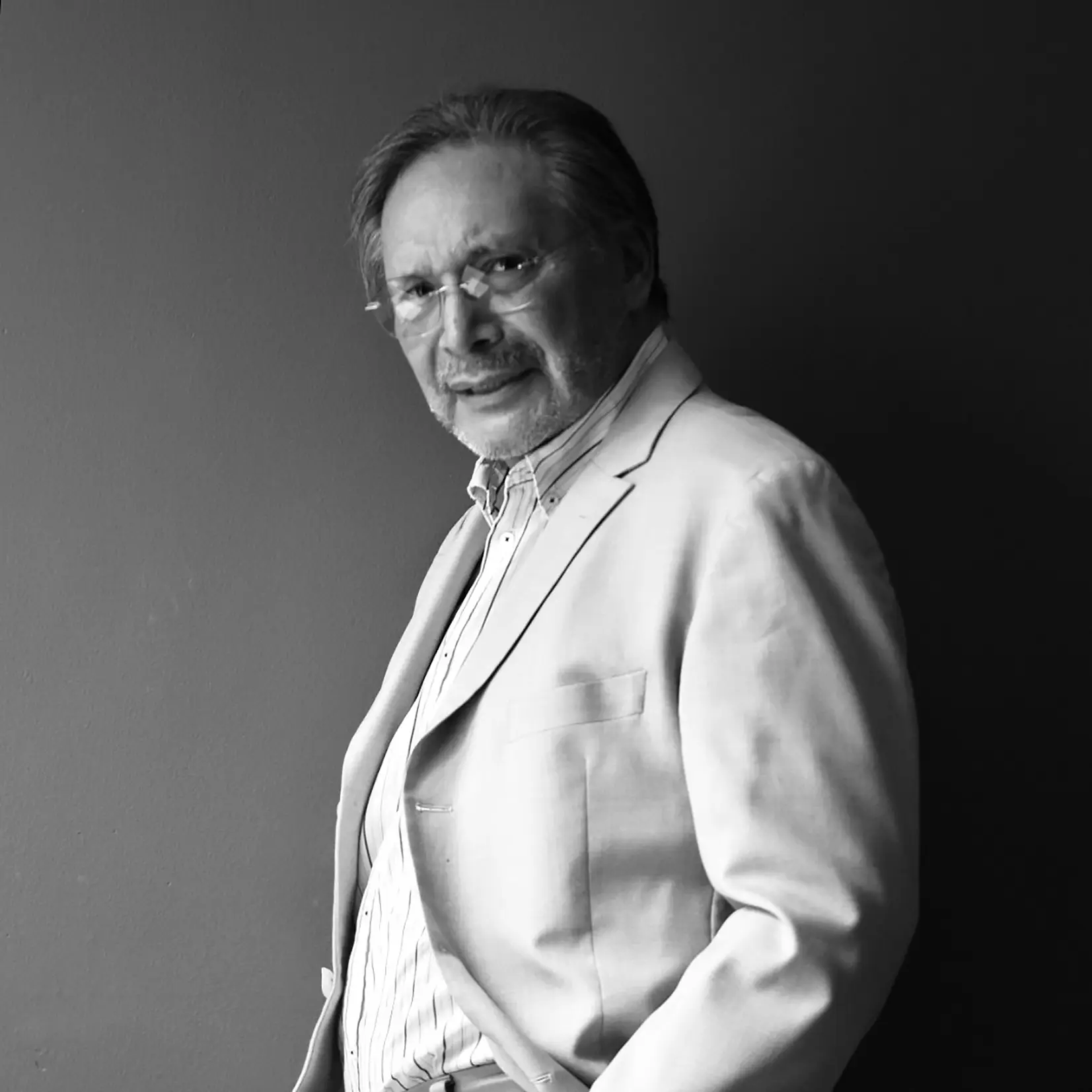 Dr. José Luis <br> Castellanos Suárez